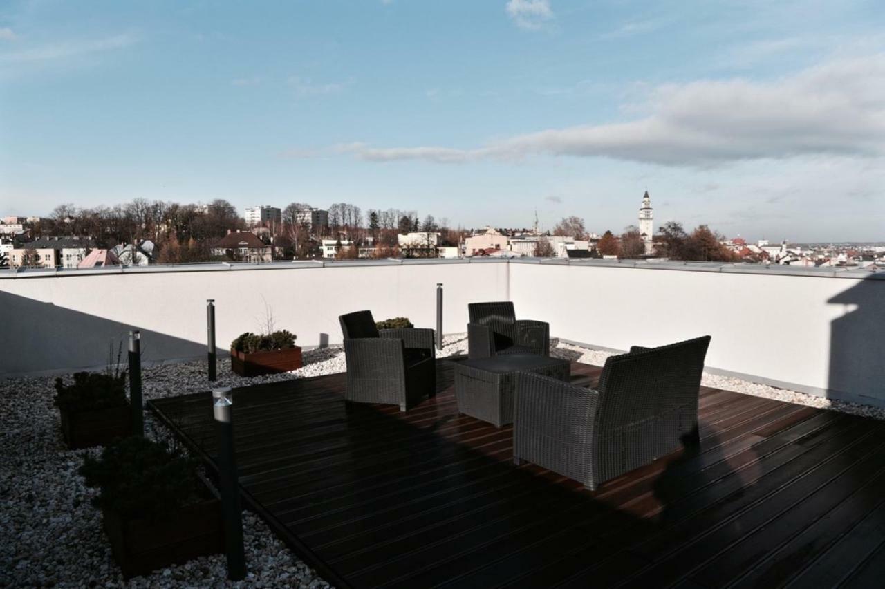 Mlynska 8 Apartament Z Prywatnym Basenem Bielsko-Biała Kültér fotó